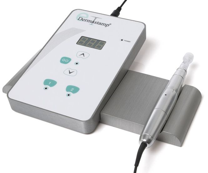 Hovedbilde EDermastamp/microneedling med exosomer